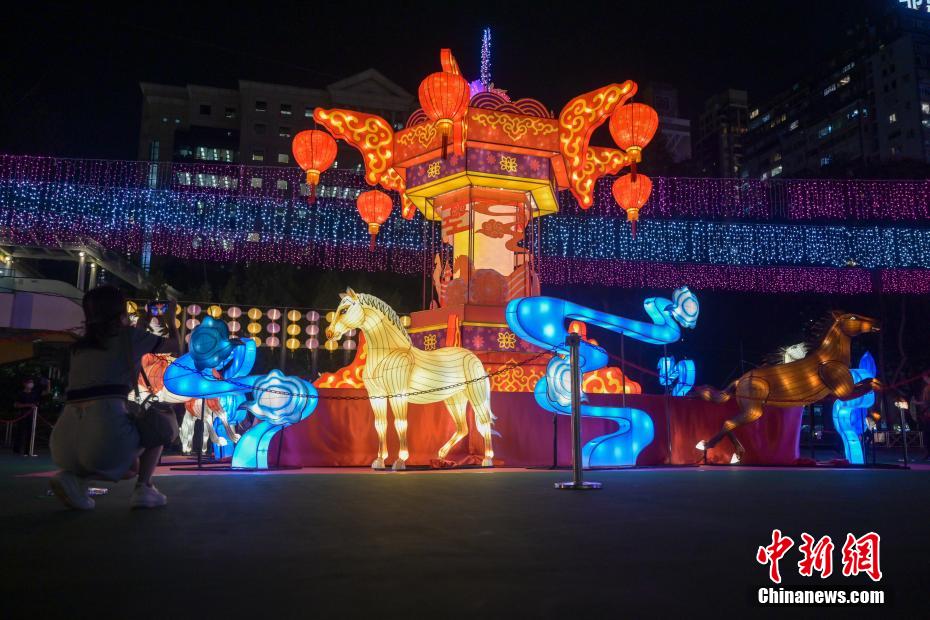 香港维多利亚公园举行中秋彩灯展